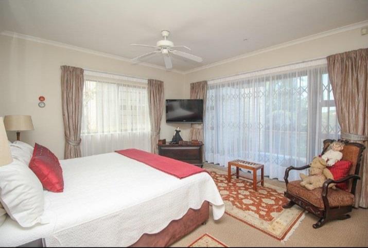 4 Bedroom Property for Sale in Bluewater Bay Eastern Cape